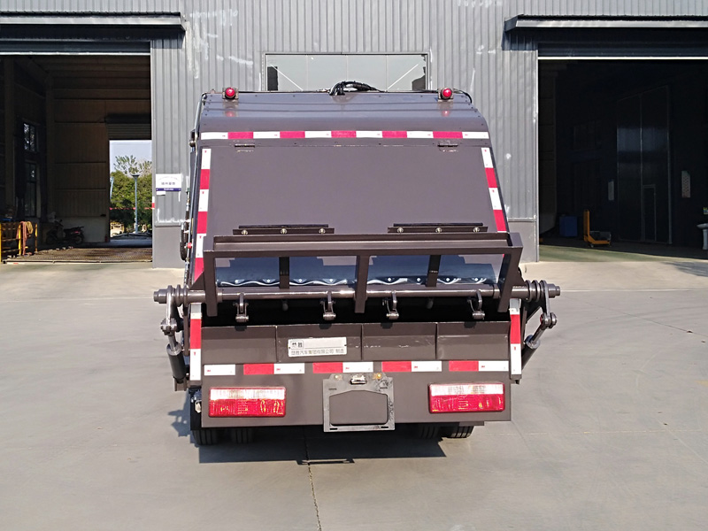 CSC5075ZYS6A型压缩式垃圾车